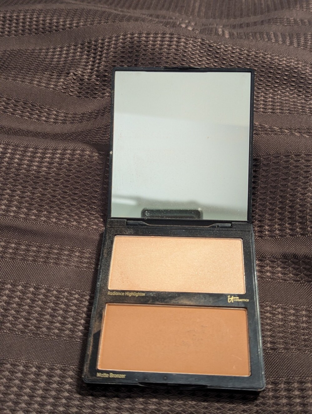 IT COSMETICS HELLO CHEEKBONES
